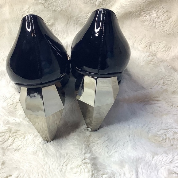 𝅺Marc Jacobs The Pumps - Picture 6 of 12